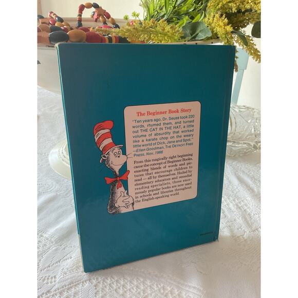 Dr. Seuss 1958 The Cat in the Hat Comes Back - Picture 2 of 11